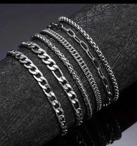 Lot de Bracelets en Acier