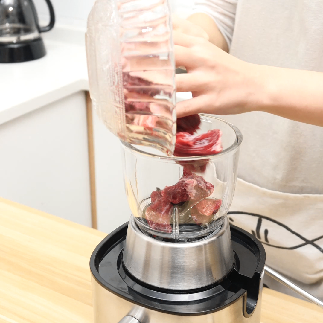 Extracteur de jus multifonction