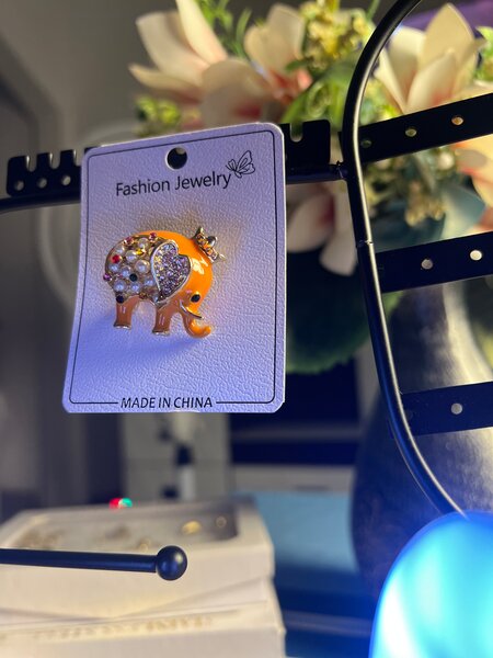 Broches Élégants Animaux et Fleurs