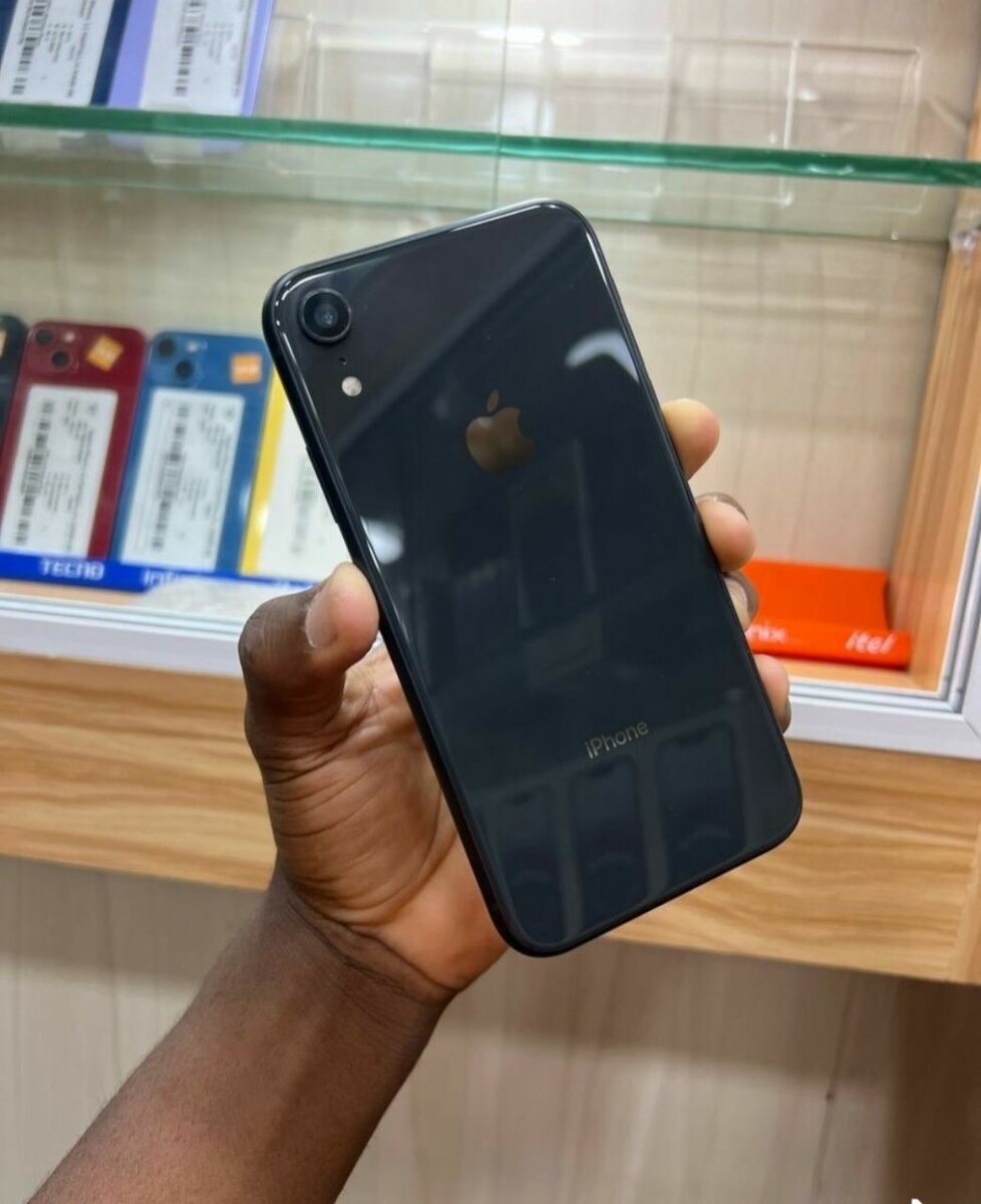 iPhone XR 64Go Noir Débloqué