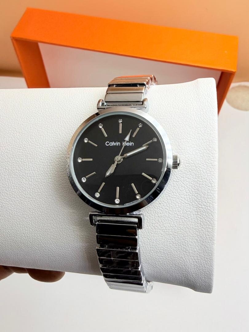 Montre femme élégante Calvin Klein