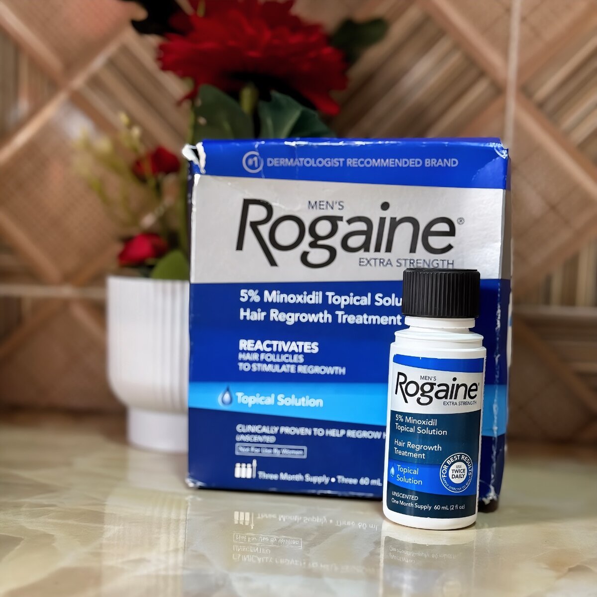 ROGAINE 5% MINOXIDIL SOLUTION