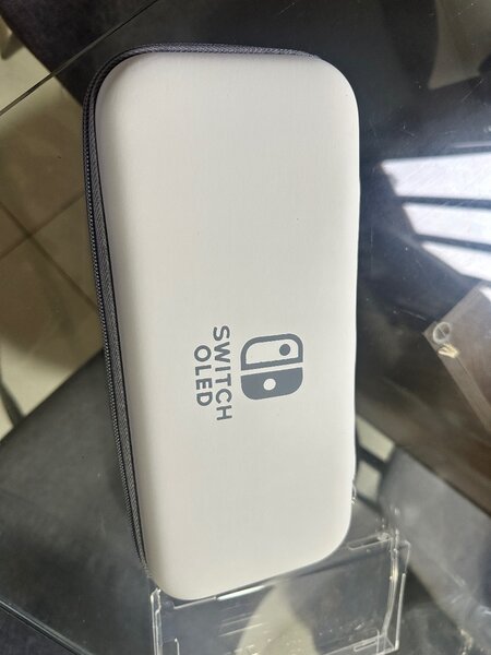 Nintendo Switch Oled case