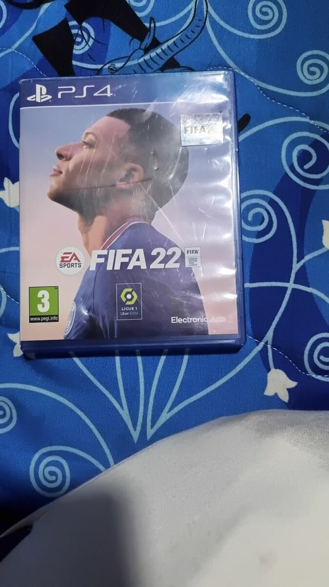 CD JEUX FIFA 2022 PS4