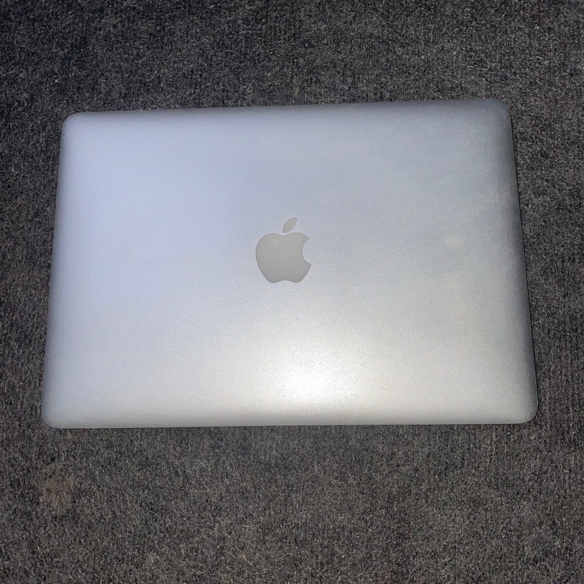 Apple MacBook Air (2014)