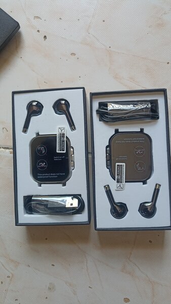 Montre connectée 2 en 1