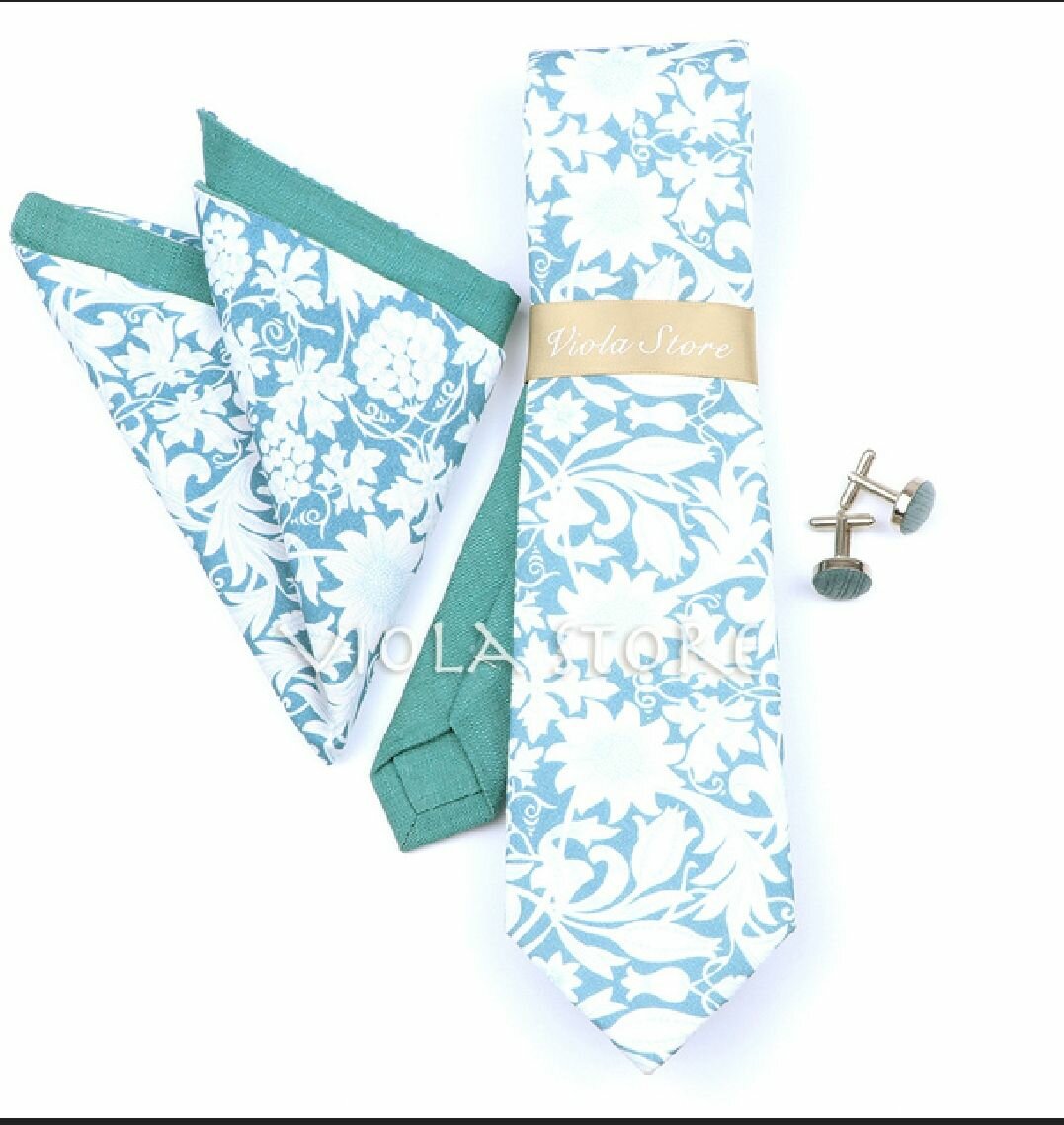 Ensemble cravate et pochette élégante