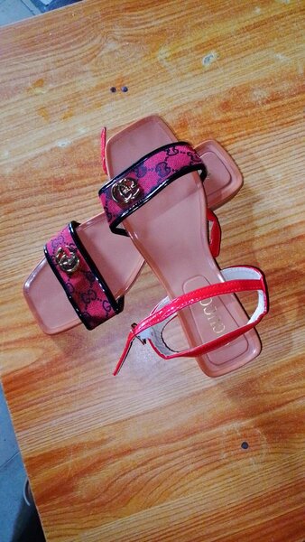 Sandales à talons élégants