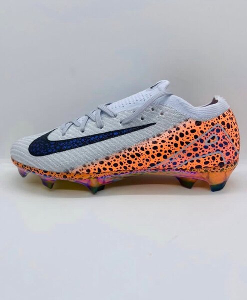 Chaussures de football légères