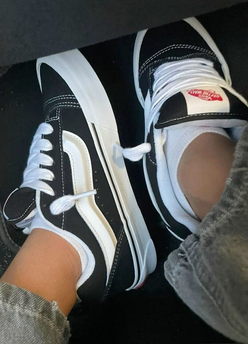 Baskets Noires Rétro