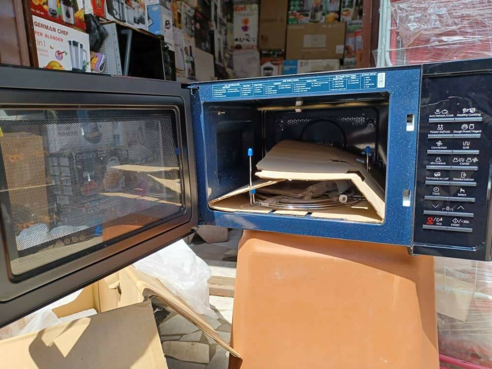 28L Samsung smart microwave oven with Grill