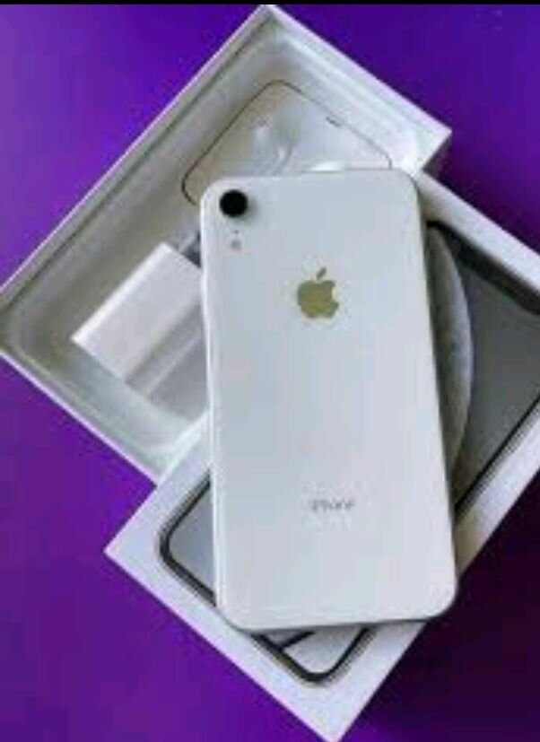iPhone XR Blanc - 64GB