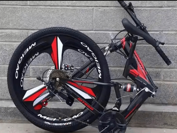 Vélo tout-terrain pliable