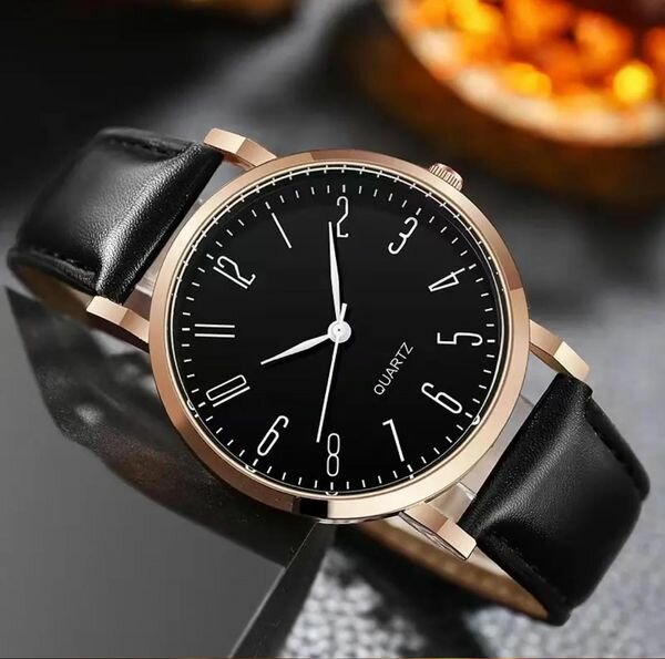 Montre ⌚️  ( homme et dame )  avec bracelet en cuir disponible dans votre boutique 