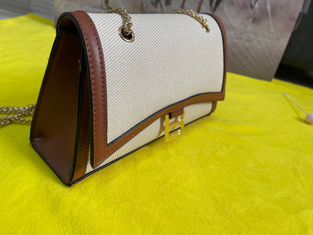 Ladies bag
