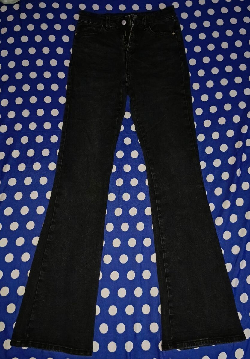 Jean évasé noir femme