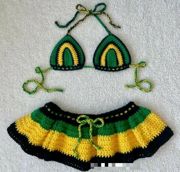 Bikini crochet coloré