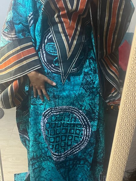 Vibrant African Kaftan boubou