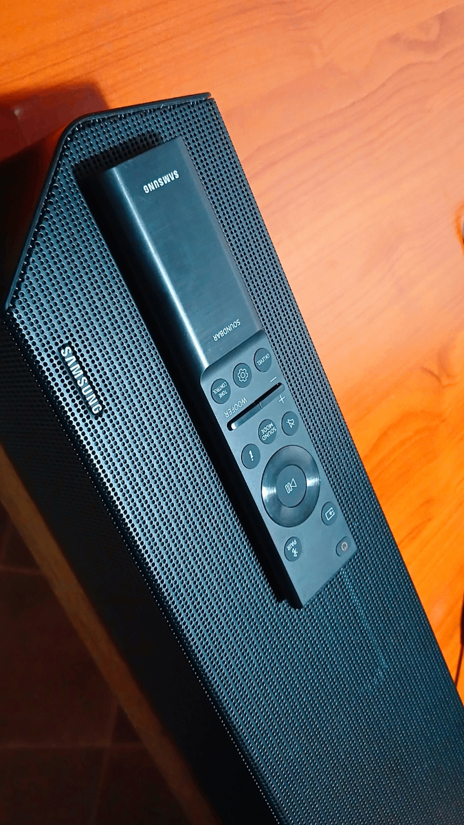 SAMSUNG BARRE DE SON Q-600B / Q-SYMPHONY