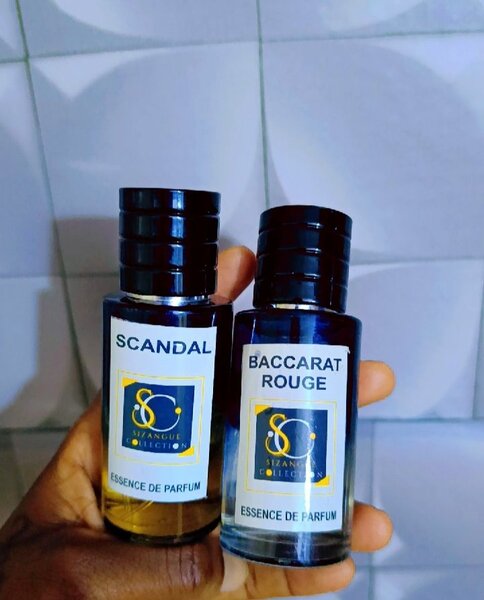 Parfums Essence de Parfum