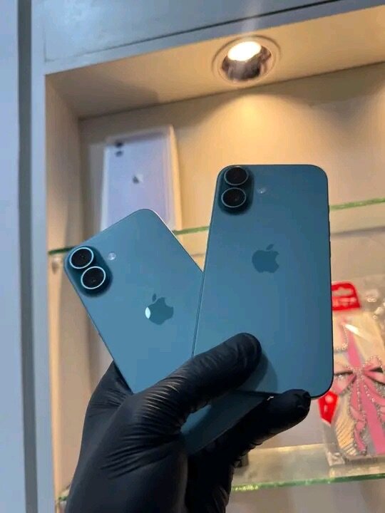 iPhone 14 - Design Moderne