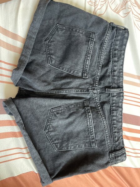 Culotte Noir en jean