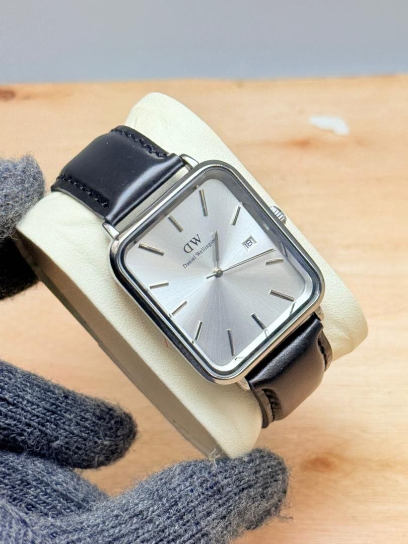 Montre élégante pour homme