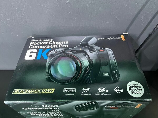 Blackmagic Pocket Cinema 6K Pro