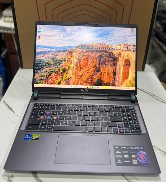 MSI Vector i7 13th Gen