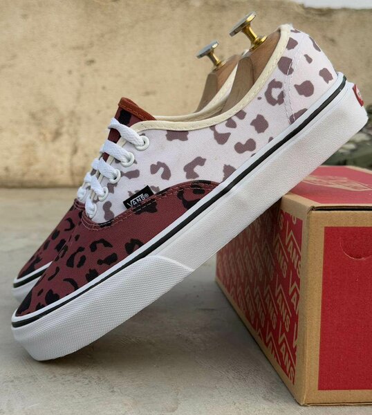 Baskets Léopard Vans Unisexes