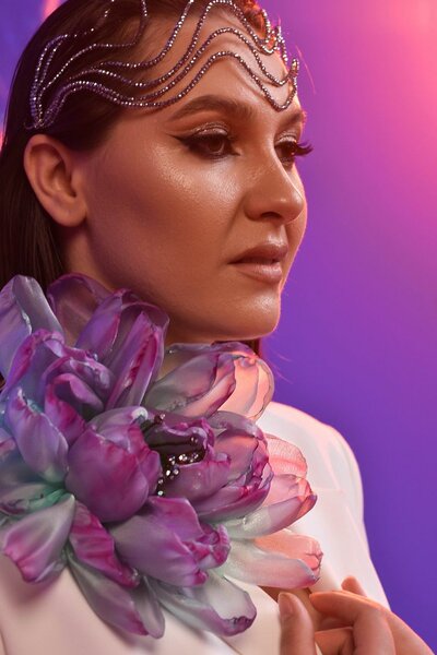 Брошь цветок.