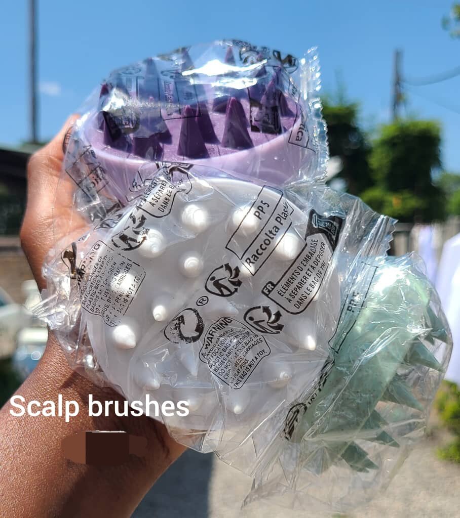 Scalp brushes