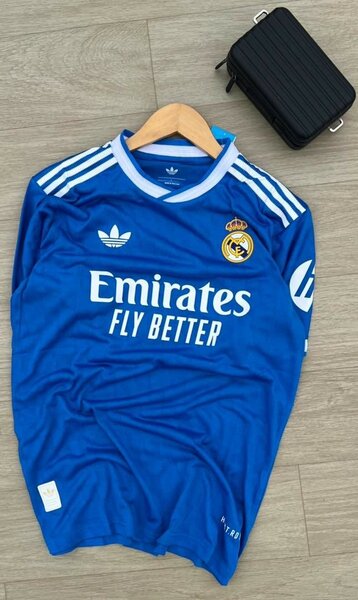Maillots de Football Clubs
