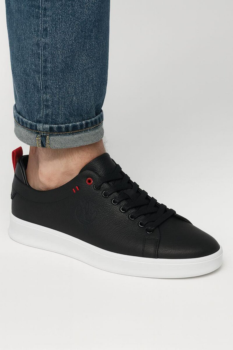 Basket moderne et élégant