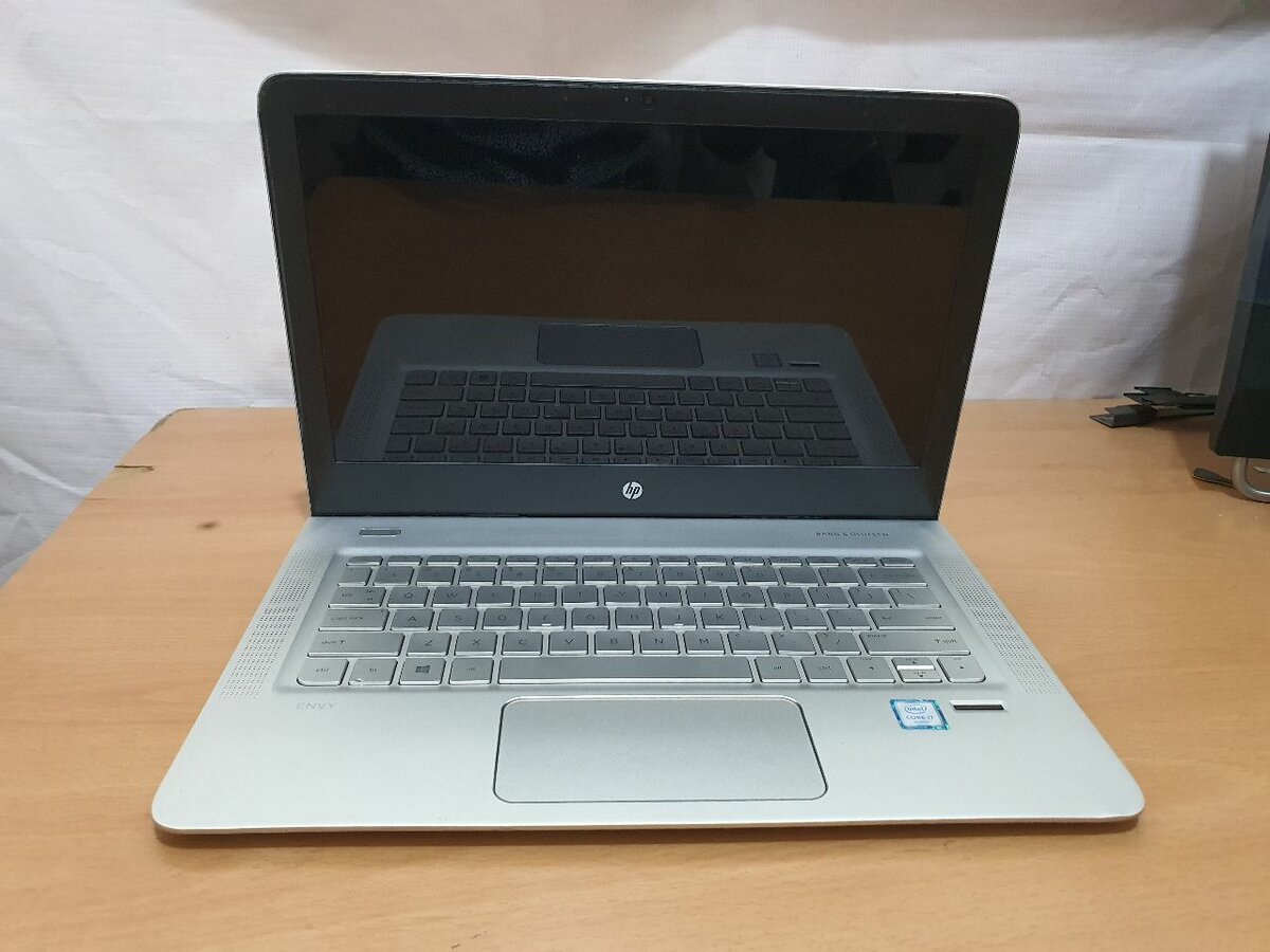 HP ENVY 13