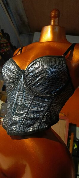 Bustier sexy en satin