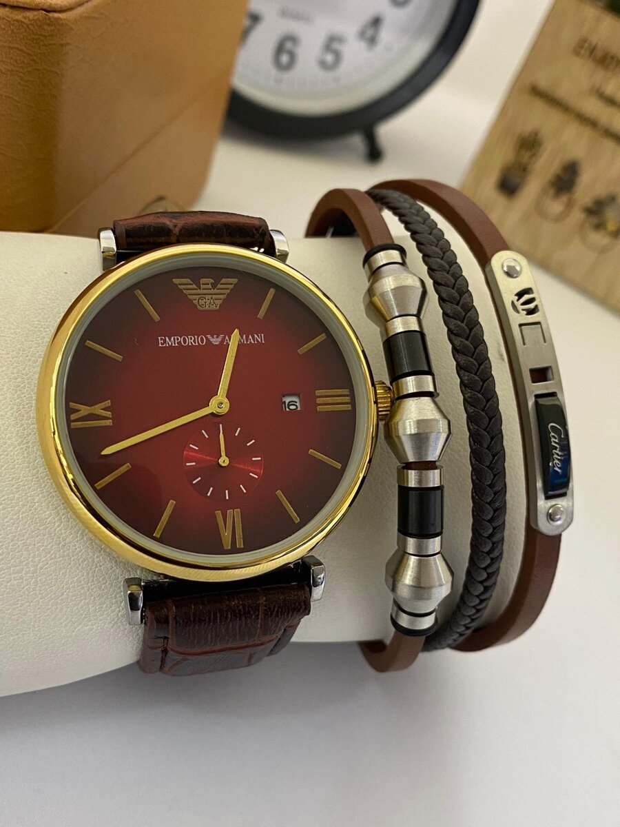 EMPORIO ARMANI LEATHER WATCH WITH BRACELET