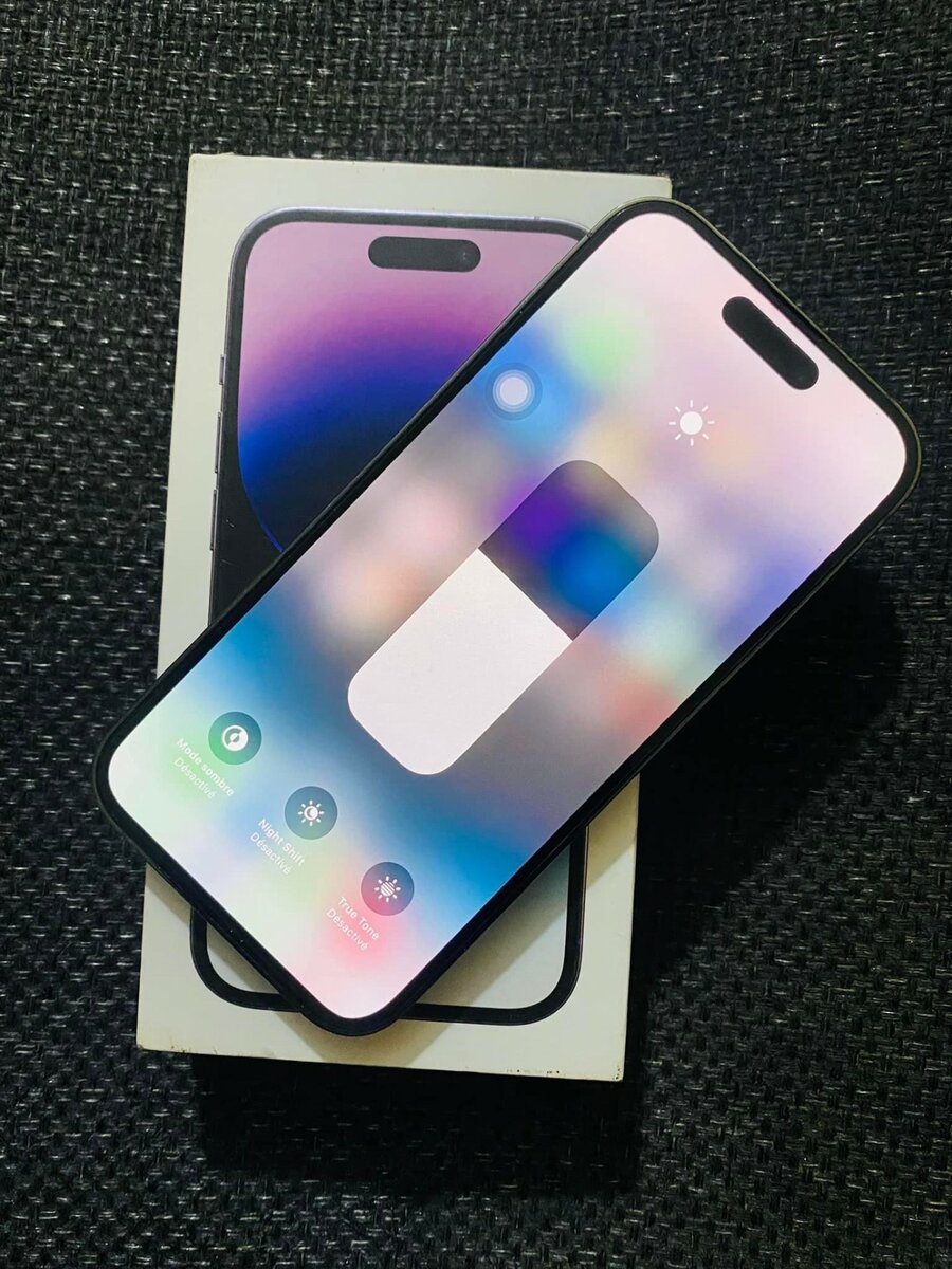 iPhone 14 Pro 128gb casi neuf