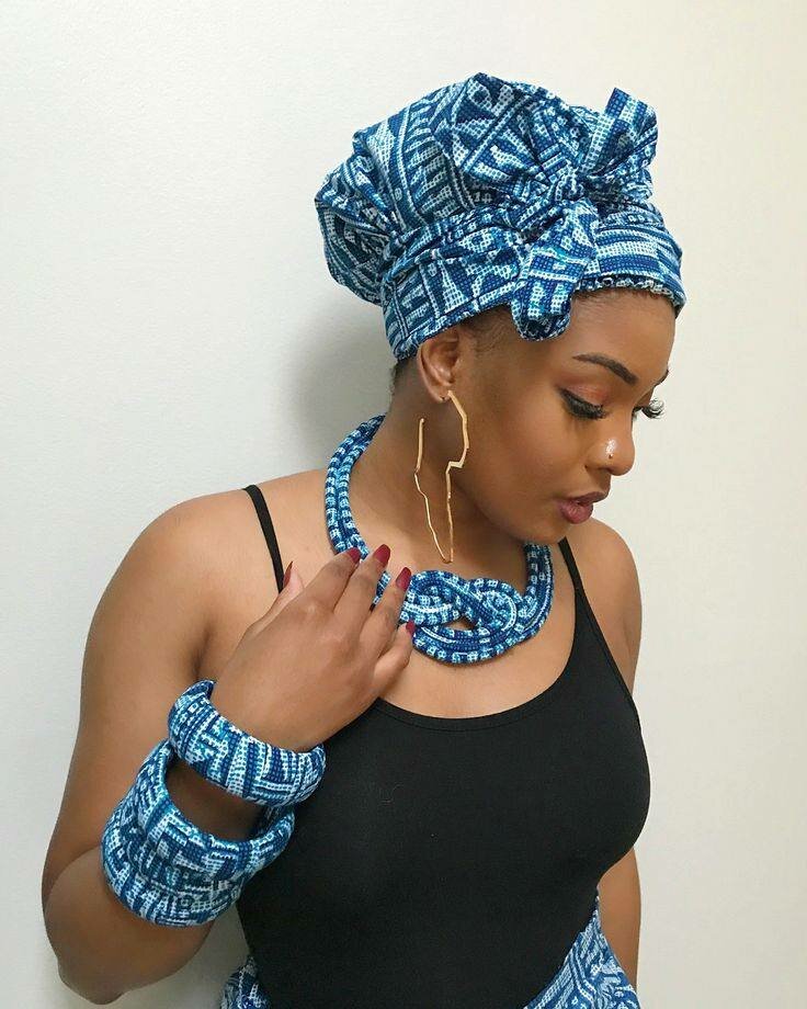 Parure africaine en tissu wax