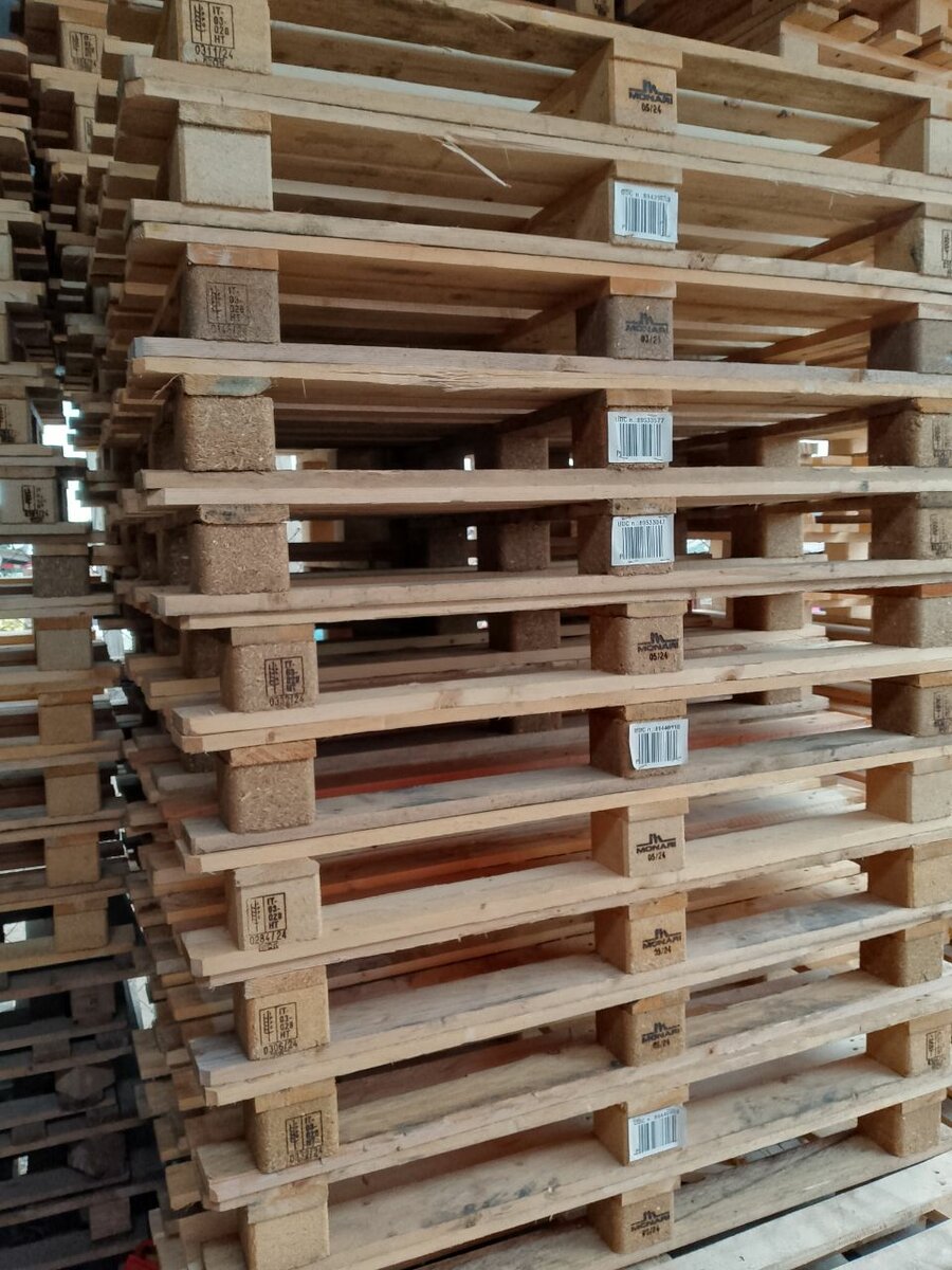 Wooden Imported pallet for sale in large quantities