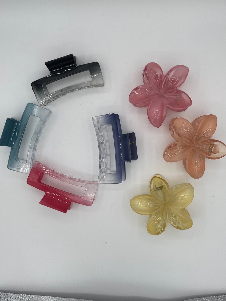 Hair catchers