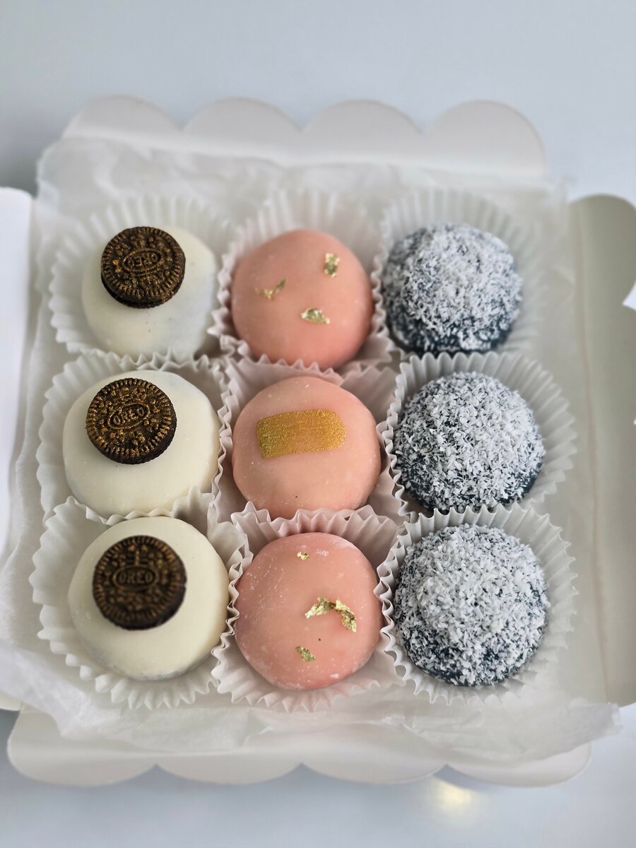 Бокс из мини моти