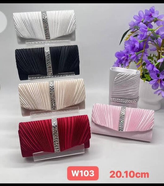 Clutch élégant strass