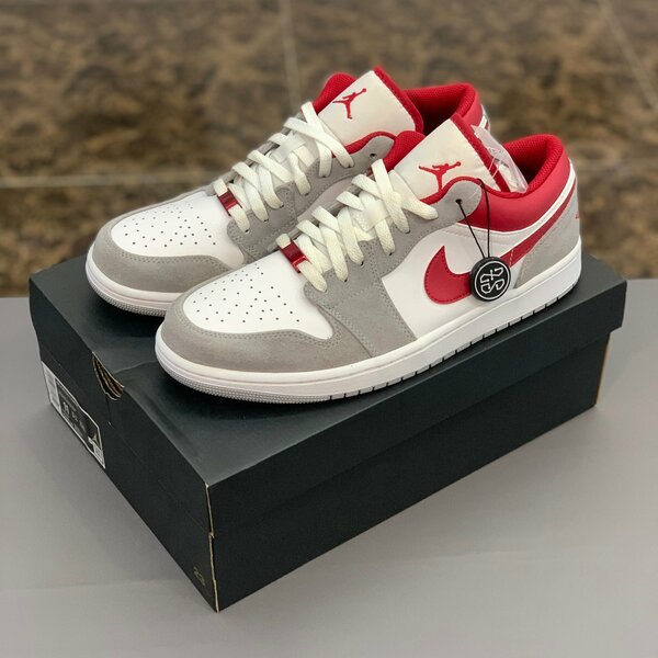 Baskets Air Low Blanches et Rouges