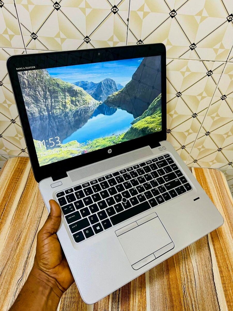 hp Elitebook 830 g3