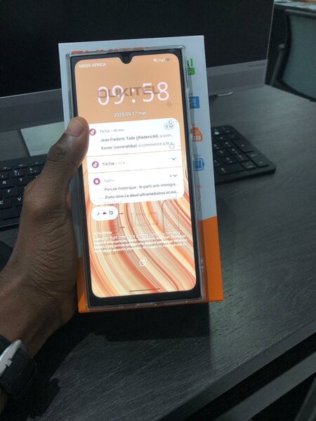 Smartphone OUKITEL Android