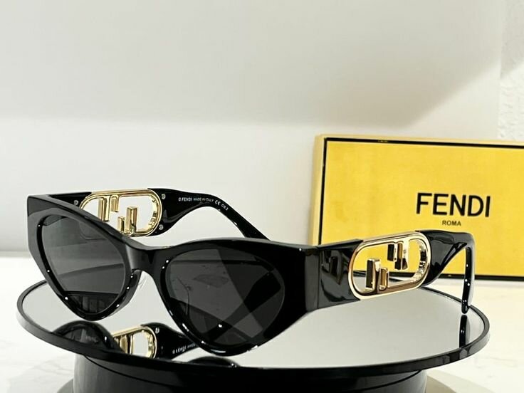 Lunettes Femmes Fendi Élégantes