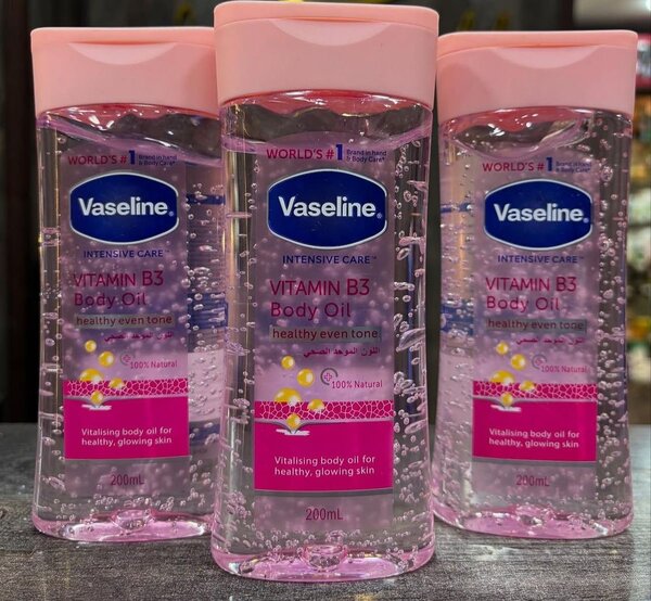 Vaseline Huile Corps Vitaminée