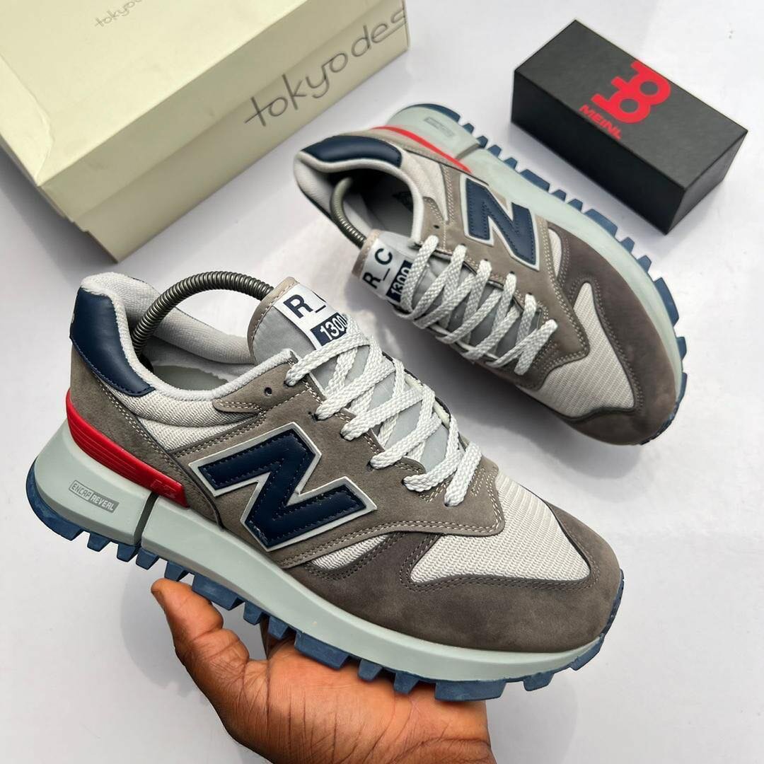 NEW BALANCE CLASSIC