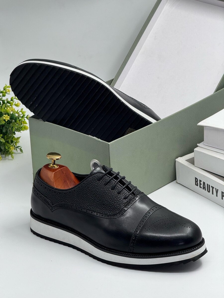 BERLUTI BLACK AND WHITE